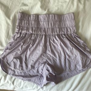 Free People - The Way Home Shorts - lightly worn - great condition - size M